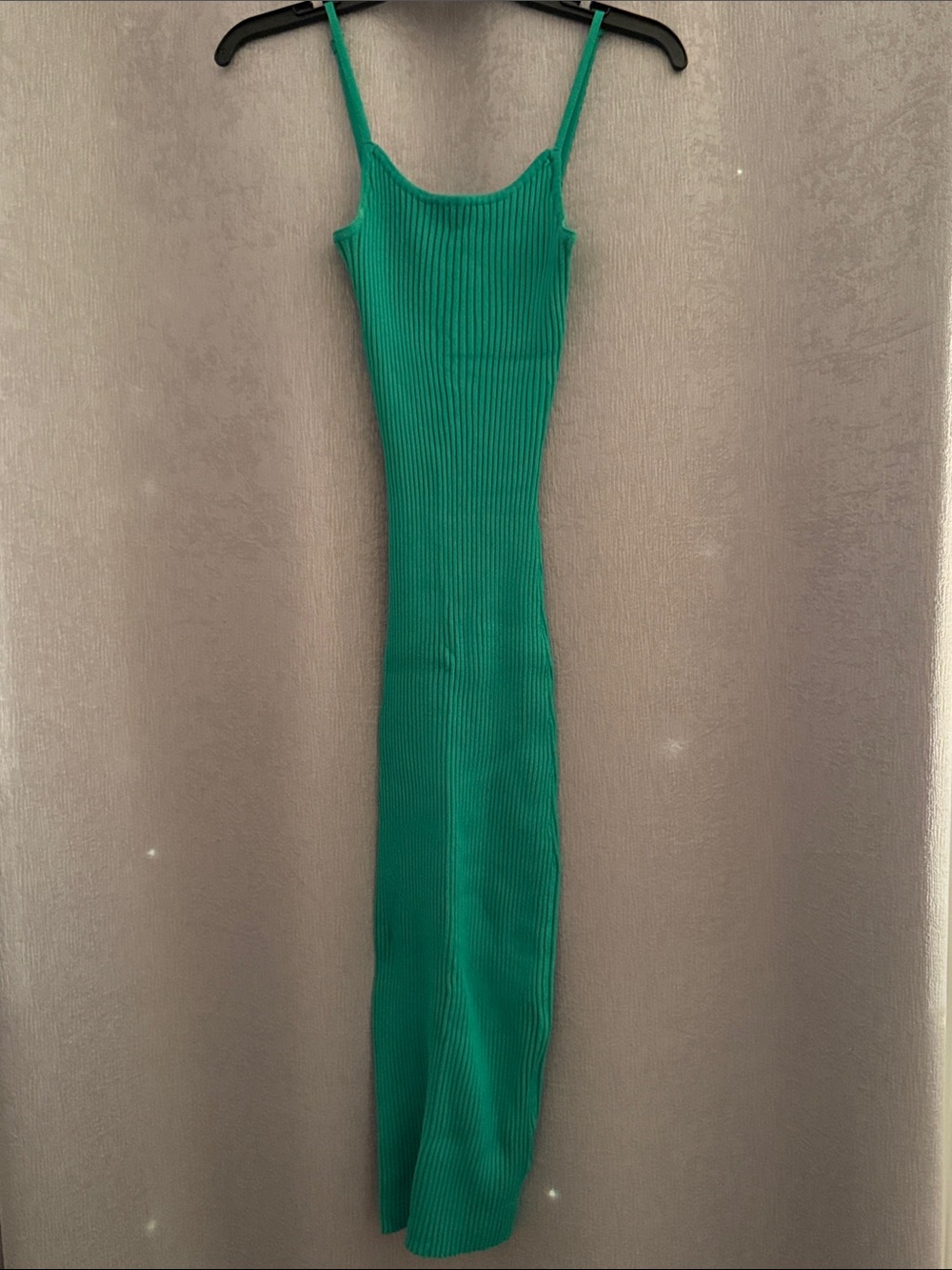 H&M Emerald Green Ribbed Maxi Dress